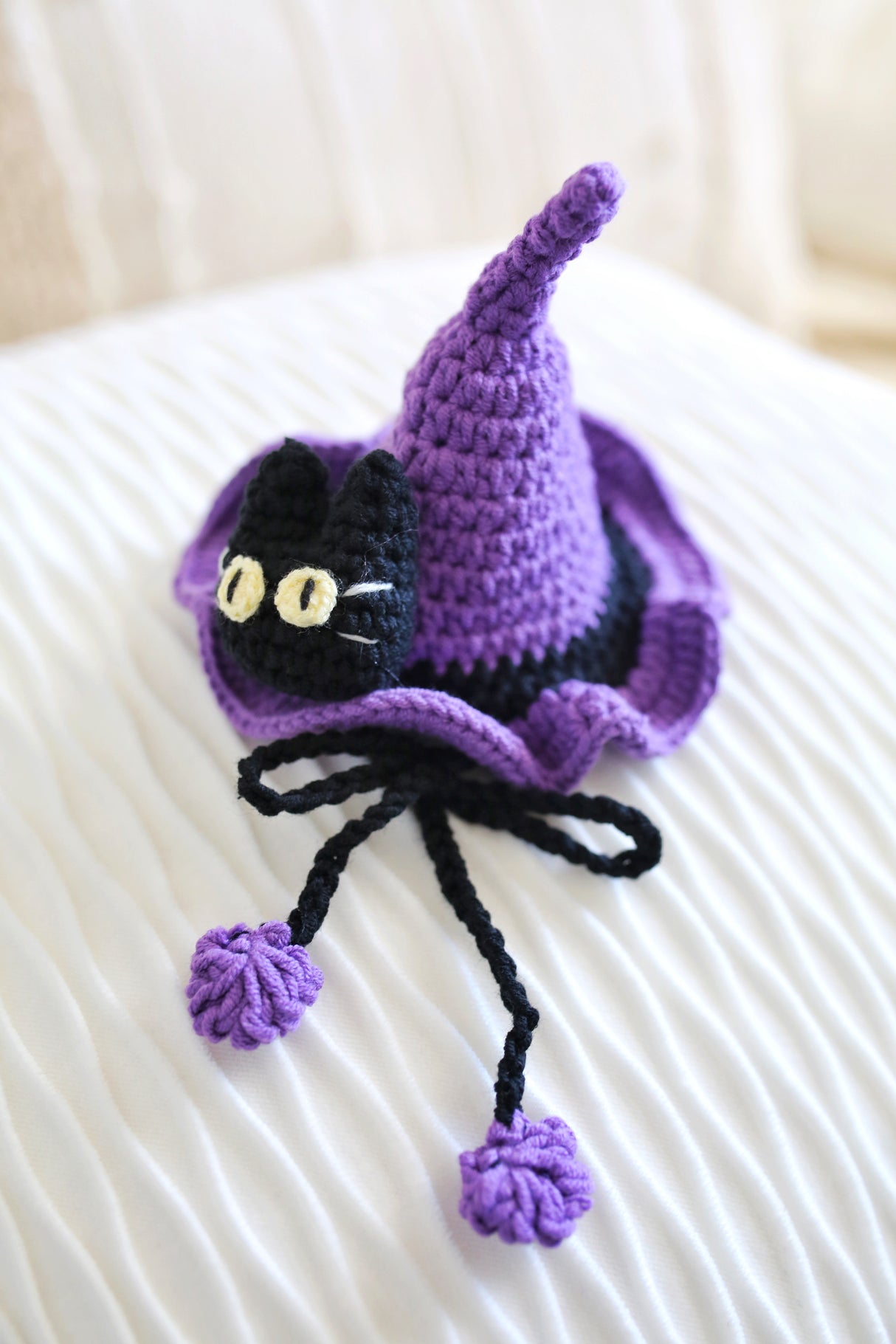 Design & Delight Gifts Crochet Outfit Set - Midnight Meow Halloween π