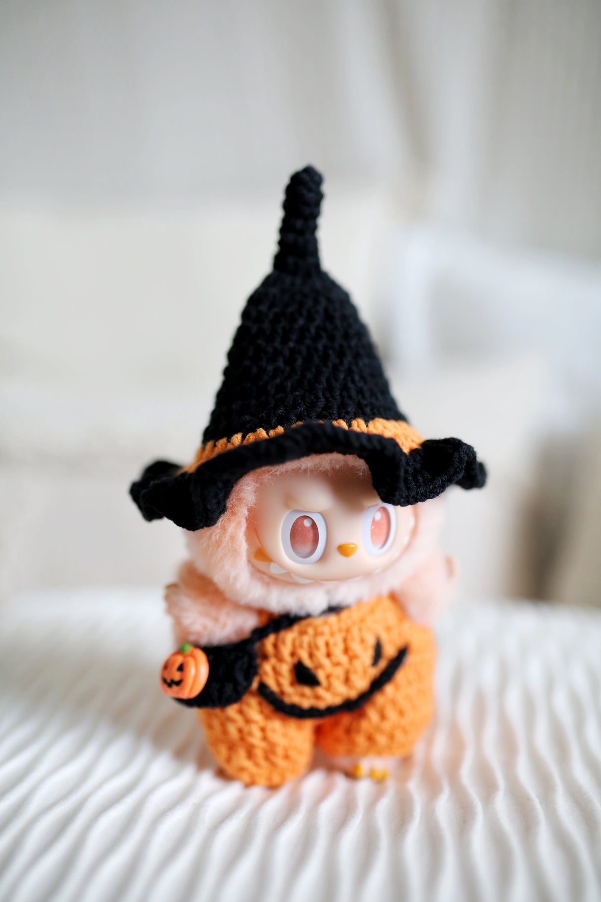 Design & Delight Gifts Crochet Outfit Set - Jack-o’-Lantern Trick-or-Treat 🖤🍬