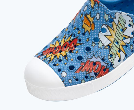 Native Jefferson Resting Blue/ Shell White/ Boom Pow