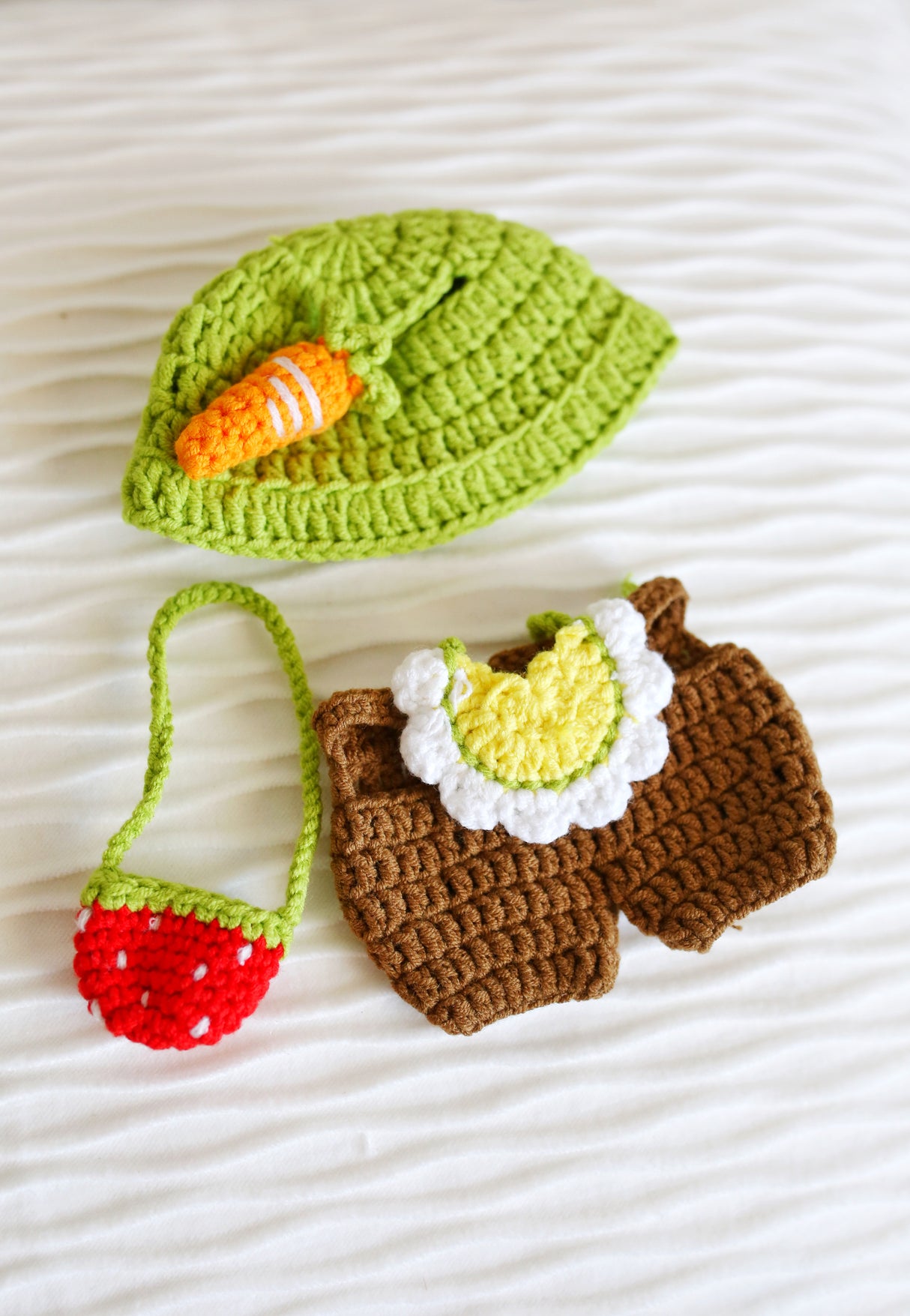 Design & Delight Gifts Crochet Outfit Set - Garden Picnic 🥕🍓🌼