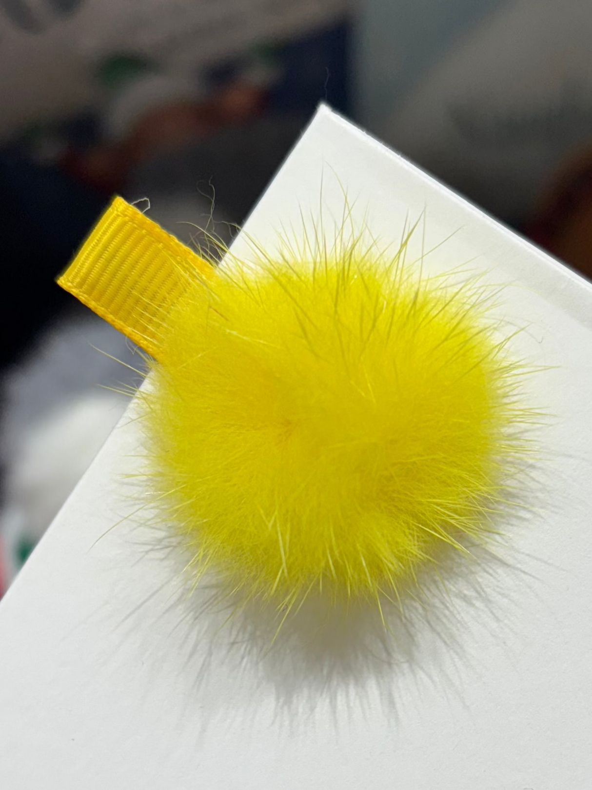 Small Puff Hair Clip - Lemon