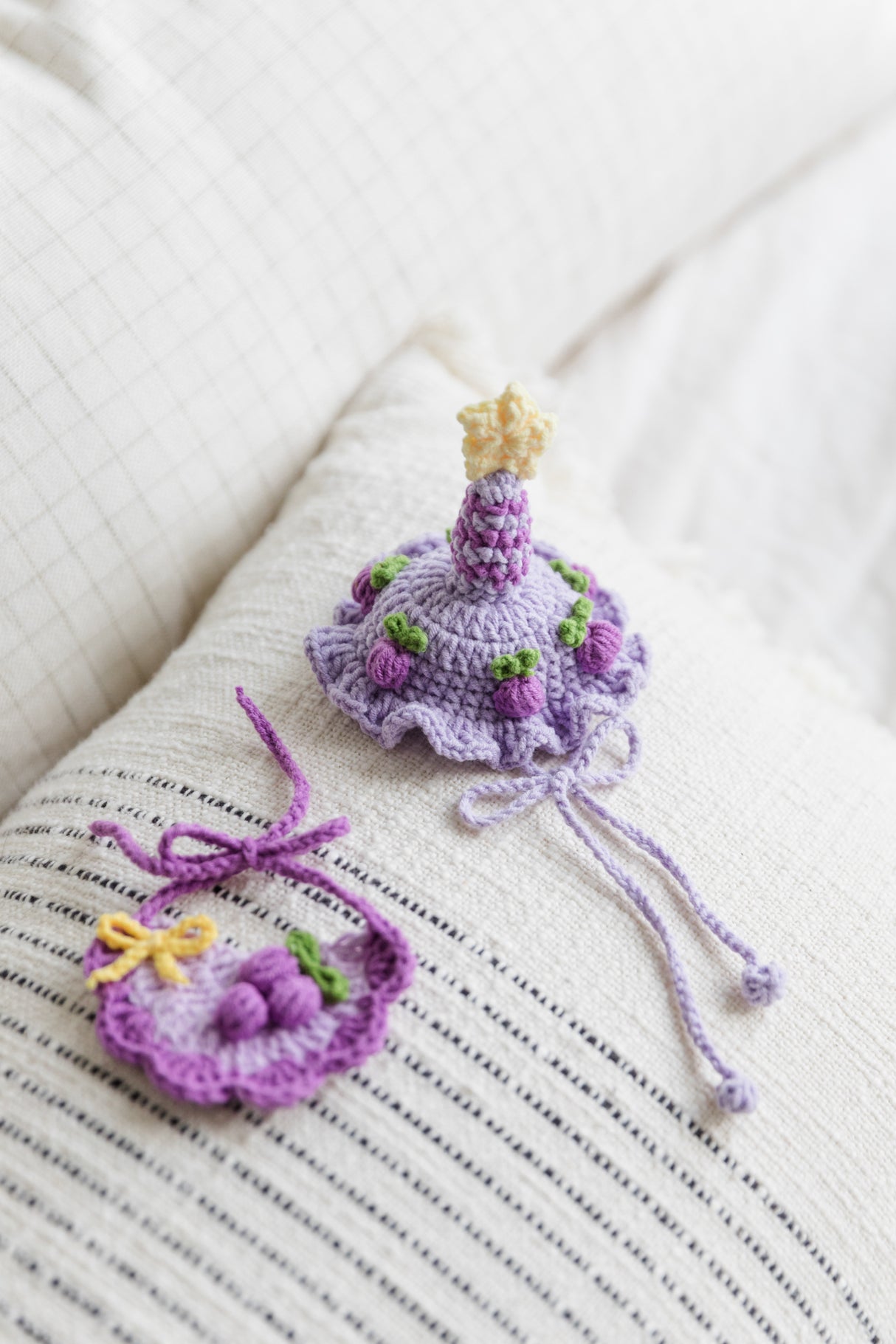 Design & Delight Gifts Crochet Outfit Set - Grape Party 🍇⭐