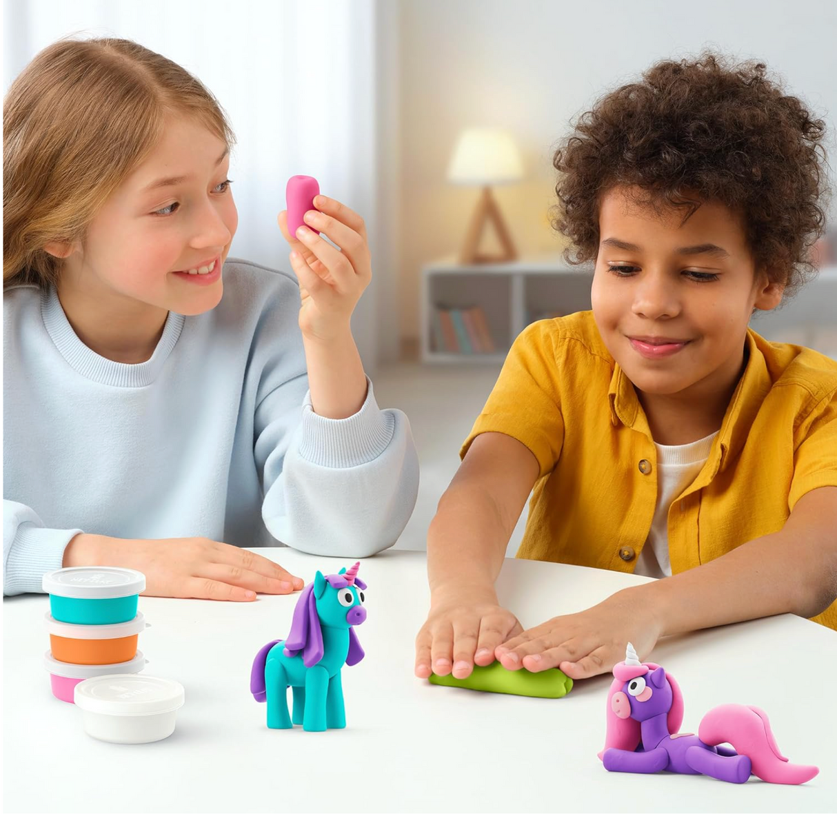 Hey Clay Rainbow Unicorns Set