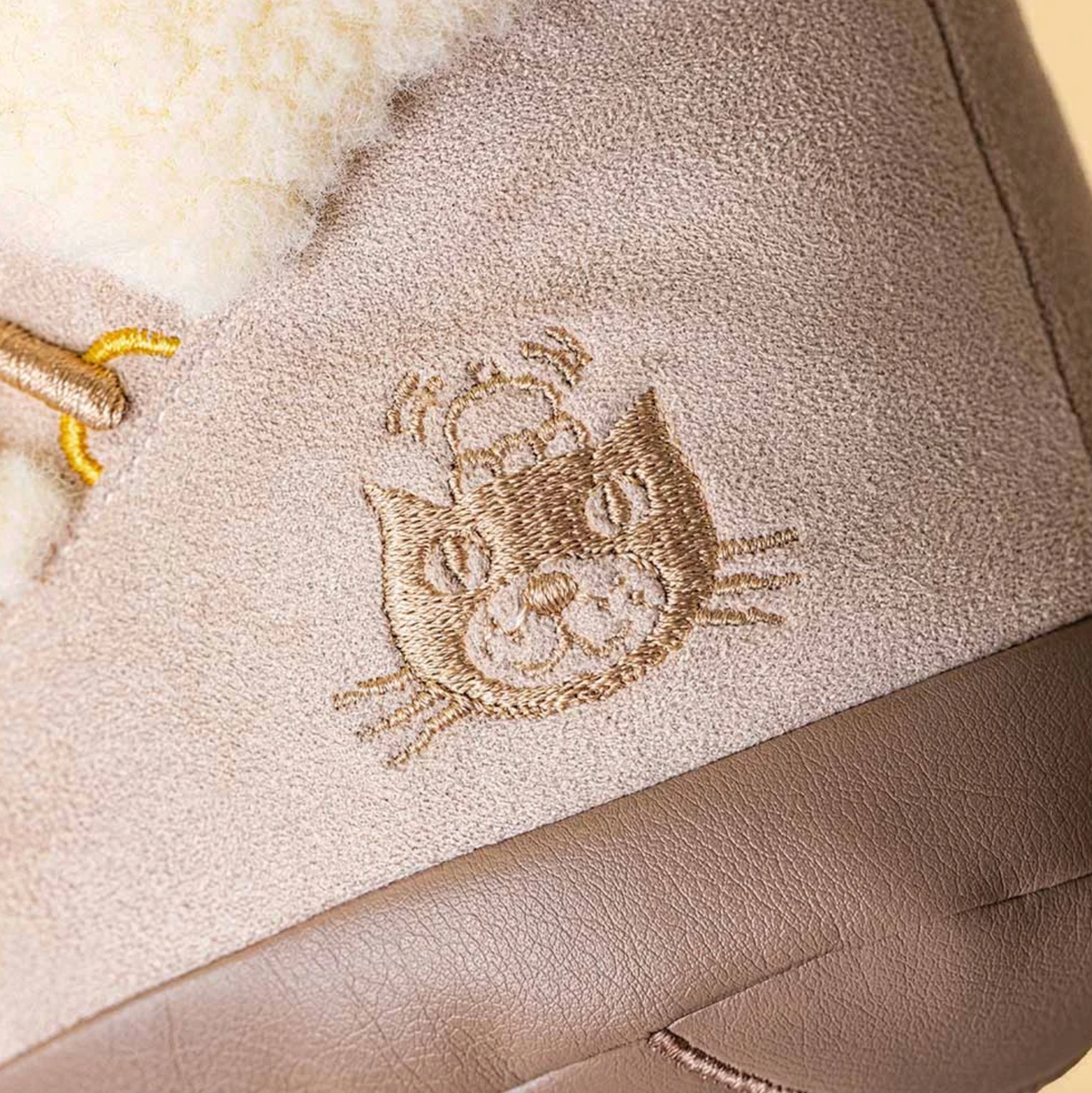 Jellycat Amuseables Perta Snow Boot