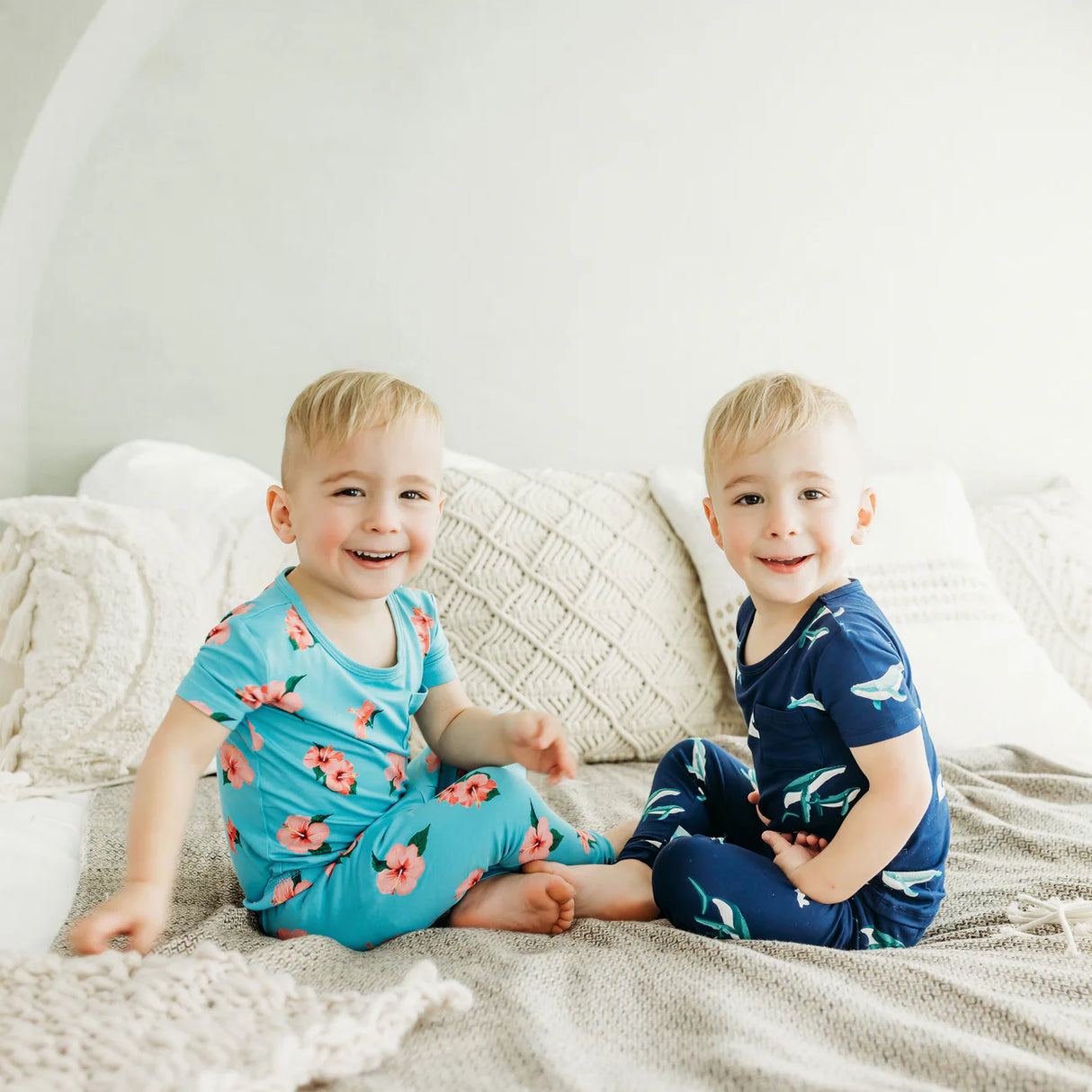 Kyte Baby Short Sleeve Pajamas - Hibiscus