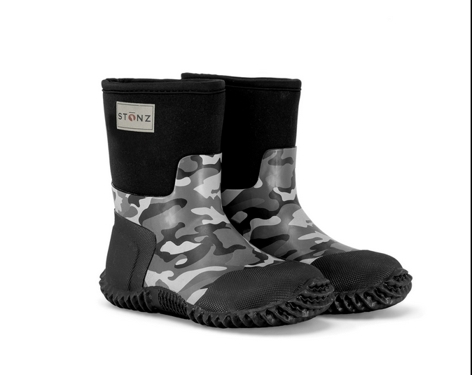 Stonz West Waterproof Boots - Black/Green Camo