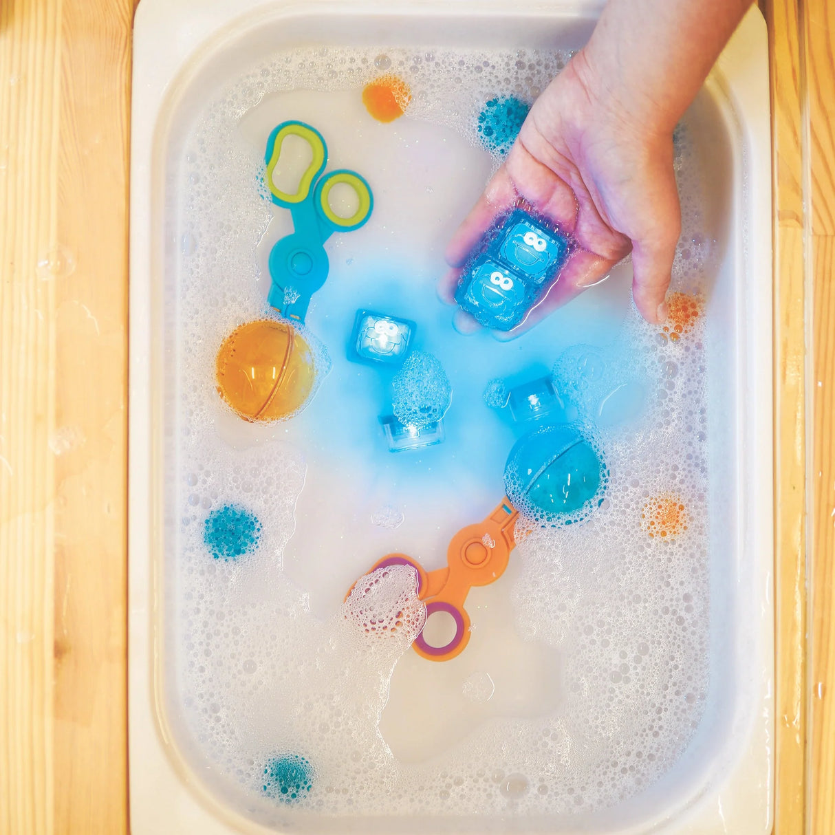 Glo Pals Light-Up Cubes - Cookie Monster
