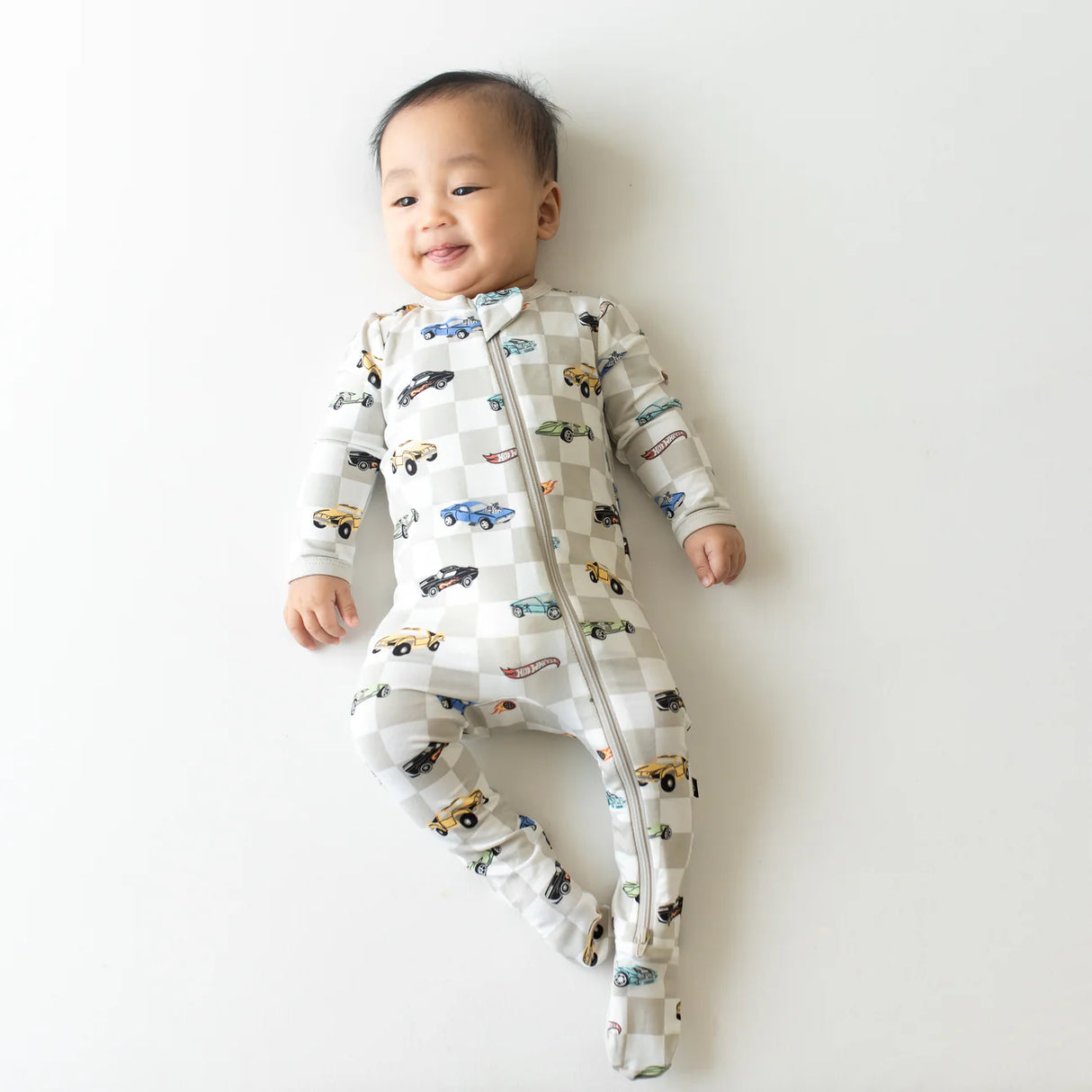 Kyte Baby Zippered Footie - Fast and Fierce