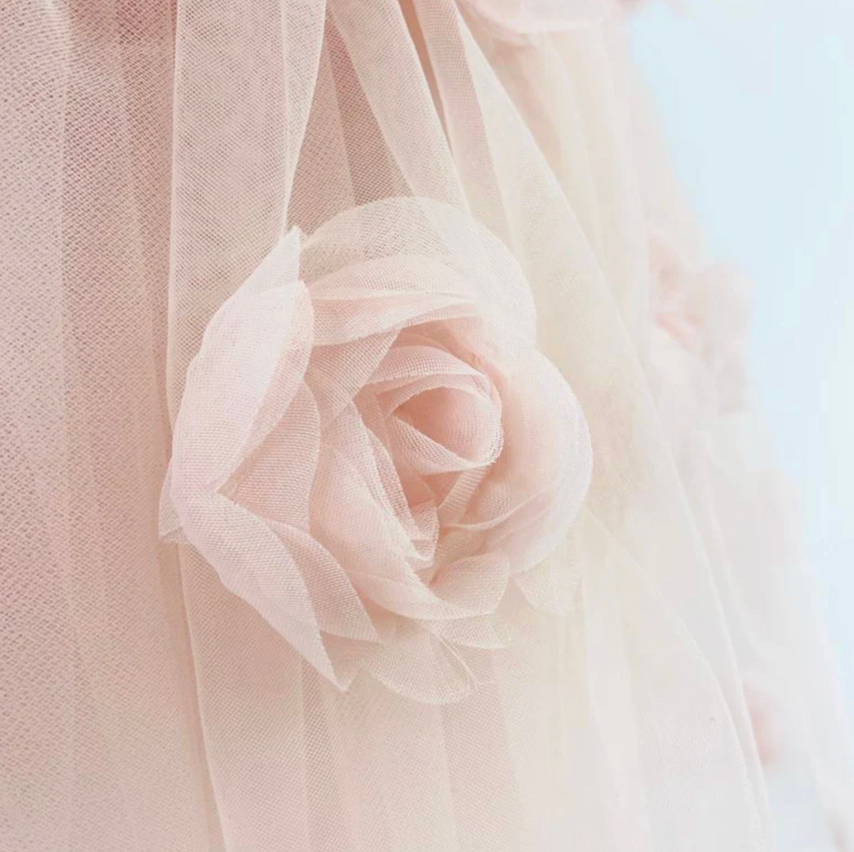 DOLLY The Rose Garden Tulle V-Back Puff Dress - Dollypink