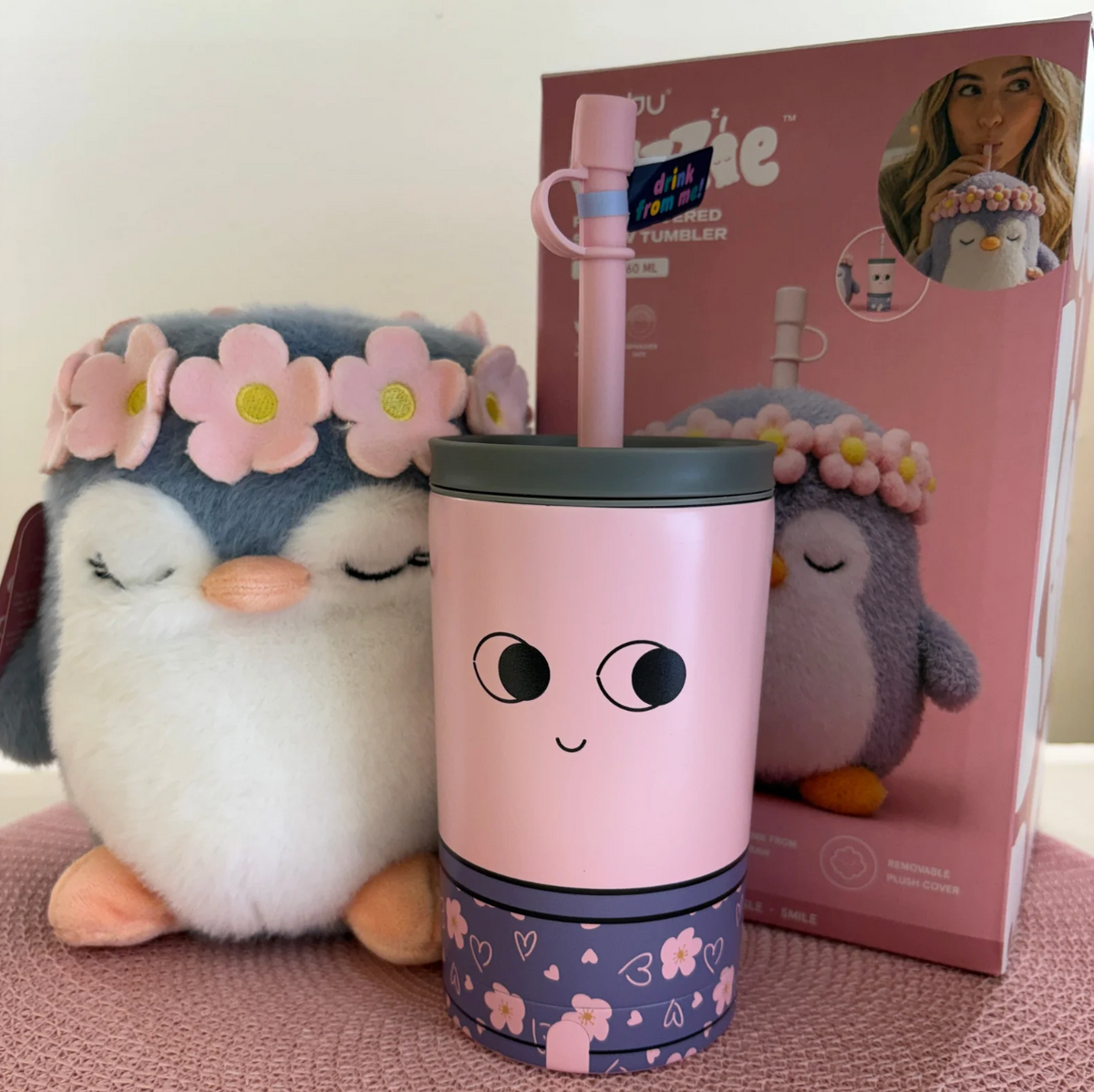 Asobu Fuzzie Plush Covered Straw Tumbler - Flora the Penguin