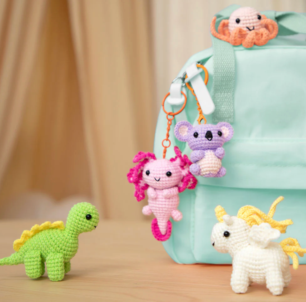 Avenir Crochet Love Axolotl